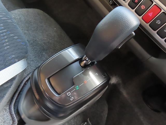 カムロード 　フジカーズジャパン　ＮＯＶＡ　タイプＷ　６名乗車６名就寝　シンク　冷蔵庫電子レンジ　トリプルサブバッテリー　急速充電　外部充電　家庭用エアコン　ＦＦヒーター　マックスファン　１５００Ｗインバーター（35枚目）