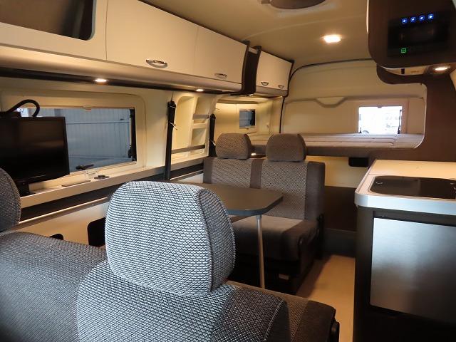 ハイエースバン トイファクトリー バーデングランデ 7名乗車5名就寝 シンク 冷蔵庫 電子レンジ ツインサブ 走行充電 外部充電 1500Wインバーター エアロソーラー 家庭用エアコン FFヒーター(2枚目)