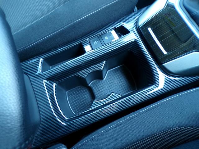 Ｔ－ロック ＴＳＩ　スタイルデザインパッケージ　メモリーナビ　ＥＴＣ　アルミホイール　オートクルーズコントロール　スマートキー　盗難防止システム　横滑り防止装置　記録簿　ワンオーナー　エアバッグ　エアコン　パワーステアリング　パワーウィンドウ（22枚目）