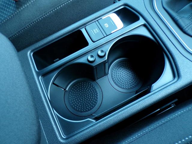 ゴルフトゥーラン ＴＳＩ　コンフォートライン（23枚目）