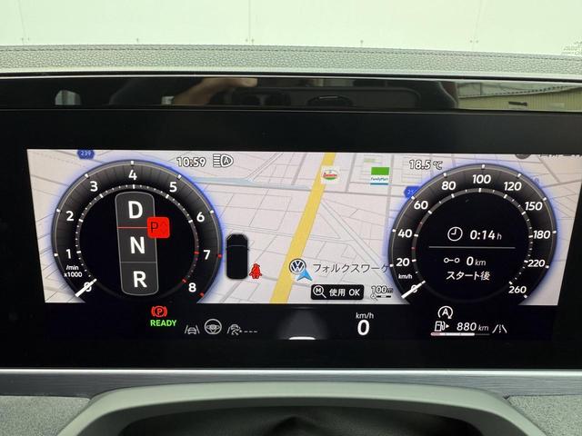 パサート eTSI Rライン メモリーナビ バックカメラ 革シート アルミホイール シートエアコン 全周囲カメラ 電動リアゲート シートヒーター ターボ アイドリングストップ アダプティブクルーズコントロール USB入力端子(19枚目)