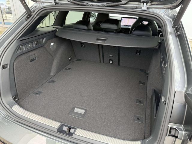 パサート eTSI Rライン メモリーナビ バックカメラ 革シート アルミホイール シートエアコン 全周囲カメラ 電動リアゲート シートヒーター ターボ アイドリングストップ アダプティブクルーズコントロール USB入力端子(26枚目)