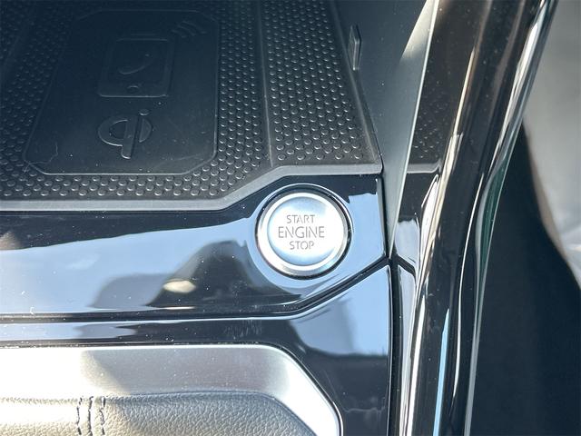 T-ロック TSI ブラックスタイル バックカメラ ETC オートクルーズコントロール パークアシスト 衝突被害軽減システム ナビ オートライト LEDヘッドランプ 電動リアゲート アルミホイール(9枚目)