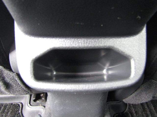 ノート Ｓ　衝突軽減ブレーキ・純正ナビ・フルセグ・Ｂｌｕｅｔｏｏｔｈ・全方位カメラ・純正ドラレコ・コーナーセンサー・シートヒーター・ハンドルヒーター・ＥＴＣ・ＬＥＤヘッドライト・ＵＳＢ・電動Ｐブレーキ・社外アルミ（35枚目）