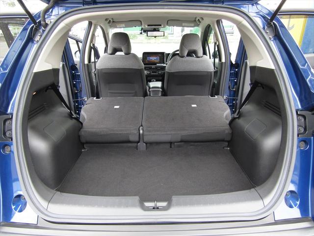 ノート Ｓ　衝突軽減ブレーキ・純正ナビ・フルセグ・Ｂｌｕｅｔｏｏｔｈ・全方位カメラ・純正ドラレコ・コーナーセンサー・シートヒーター・ハンドルヒーター・ＥＴＣ・ＬＥＤヘッドライト・ＵＳＢ・電動Ｐブレーキ・社外アルミ（37枚目）