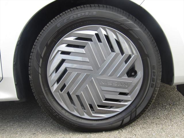 ノート Ｘ　衝突被害軽減Ｂ・純正ナビ・フルセグ・Ｂｌｕｅｔｏｏｔｈ・全方位カメラ・純正ドラレコ・クルコン・ＨＤＭＩ・コーナーセンサー・２．０ＥＴＣ・ＬＥＤヘッドライト・ＵＳＢ・電動Ｐブレーキ・ワンオーナー・ＢＳＭ（39枚目）