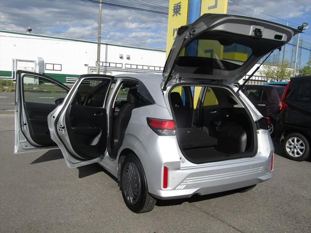 ノート Ｘ　衝突被害軽減Ｂ・純正ナビ・フルセグ・Ｂｌｕｅｔｏｏｔｈ・全方位カメラ・純正ドラレコ・クルコン・ＨＤＭＩ・コーナーセンサー・２．０ＥＴＣ・ＬＥＤヘッドライト・ＵＳＢ・電動Ｐブレーキ・ワンオーナー・ＢＳＭ（44枚目）