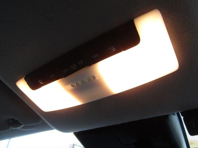 ノート Ｘ　衝突被害軽減Ｂ・純正ナビ・フルセグ・Ｂｌｕｅｔｏｏｔｈ・全方位カメラ・純正ドラレコ・クルコン・ＨＤＭＩ・コーナーセンサー・２．０ＥＴＣ・ＬＥＤヘッドライト・ＵＳＢ・電動Ｐブレーキ・ワンオーナー・ＢＳＭ（52枚目）