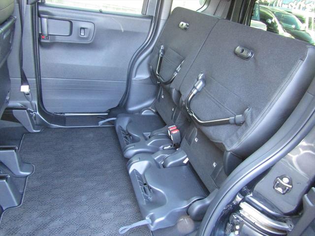 N-BOXカスタム ターボ ワンオーナー・衝突軽減ブレーキ・純正ナビ・フルセグ・Bluetooth・電動Pブレーキ・両側電動スライド・クルコン・パドルシフト・シートヒーター・Bカメラ・レーンアシスト・LED・純正アルミ・ETC(40枚目)