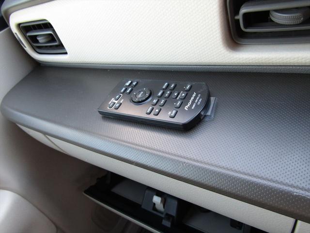 上の段トレーに小物を置けます！！