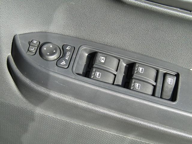 タント Ｌ　衝突被害軽減ブレーキ・両側スライドドア・スマートキー・コーナーセンサー・レーンアシスト・フルフラットシート・ウォークスルー・ＬＥＤヘッドライト・オートマチックハイビーム（25枚目）