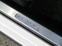 車の乗り降りでキズ付きやすいステップもプレートが付いてキズから保護してくれます!!