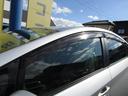 ドアバイザーも装備されているので多少の雨であれば窓を少しだけ開けて車内換気も出来ます!!