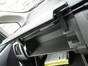上の段にも小物収納ができるので車内の整理整頓ができます!!