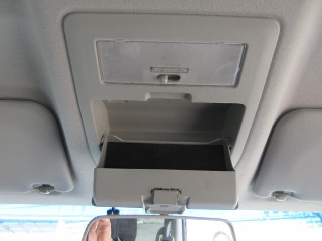 ���T���O���X�z���_�[��