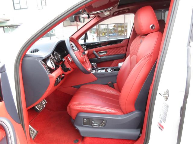 ベンテイガ ベースグレード　マリナードライビングスペック／カーボンフルエアロ／スポイラー／パノラミックサンルーフ／レッドレザー／ダイヤモンドキルティングインテリア／純正ナビ／フルセグ／パノラミックビューモニター／左ハンドル（40枚目）