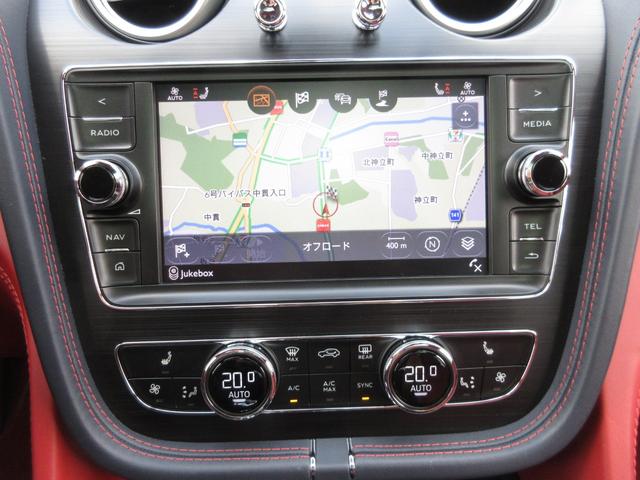 ベンテイガ ベースグレード　マリナードライビングスペック／カーボンフルエアロ／スポイラー／パノラミックサンルーフ／レッドレザー／ダイヤモンドキルティングインテリア／純正ナビ／フルセグ／パノラミックビューモニター／左ハンドル（50枚目）