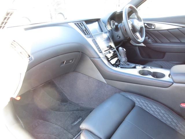 スカイライン ニスモ　ＮＩＳＭＯＬＭＧＴ４アルミ／ＮＩＳＭＯスポーツリセッティング２／ＬＳＤ／ドアインナープロテクター／サンルーフ／ＢＯＳＥサウンド／ＲＳＲダウンサス／柿本マフラー／地デジ／全方位カメラ／本革シート（7枚目）