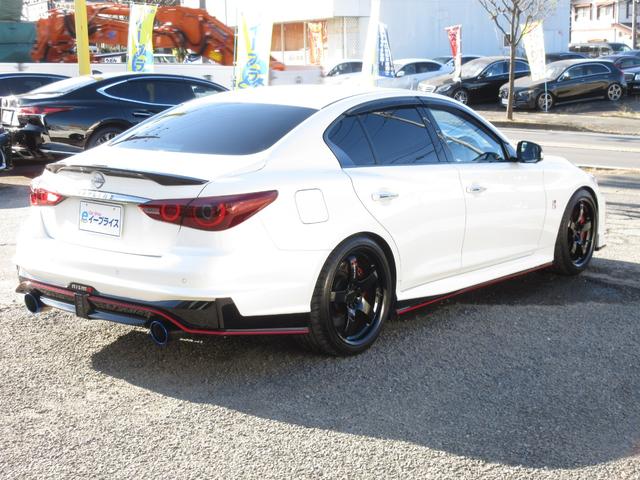 スカイライン ニスモ　ＮＩＳＭＯＬＭＧＴ４アルミ／ＮＩＳＭＯスポーツリセッティング２／ＬＳＤ／ドアインナープロテクター／サンルーフ／ＢＯＳＥサウンド／ＲＳＲダウンサス／柿本マフラー／地デジ／全方位カメラ／本革シート（8枚目）