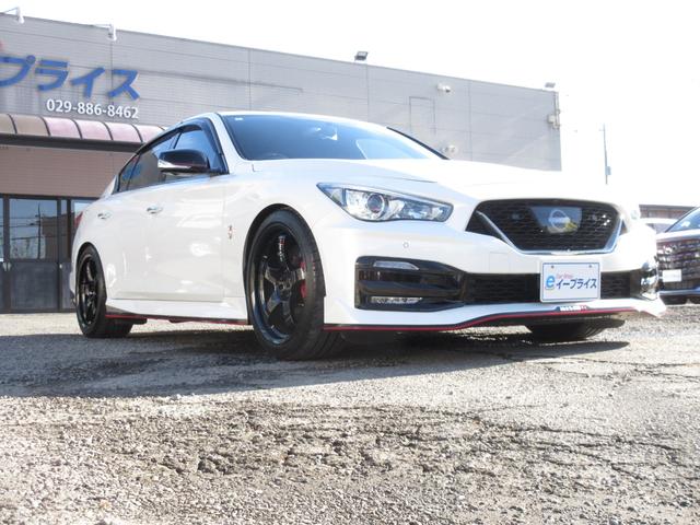 スカイライン ニスモ　ＮＩＳＭＯＬＭＧＴ４アルミ／ＮＩＳＭＯスポーツリセッティング２／ＬＳＤ／ドアインナープロテクター／サンルーフ／ＢＯＳＥサウンド／ＲＳＲダウンサス／柿本マフラー／地デジ／全方位カメラ／本革シート（20枚目）