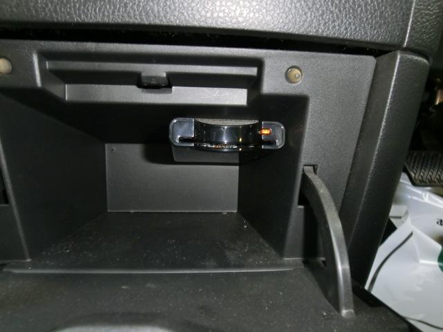 お車の事で気になる事、御座いましたら、無料ダイヤル０８００−８０９−２９４２までお気軽にお電話下さい♪