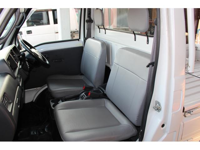 サンバートラック ＴＢ　４ＷＤ　オートマ　パワステ無し　エアコン（15枚目）