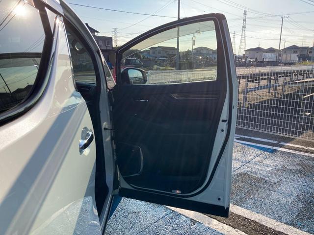 ヴェルファイア ２．５Ｚ　Ｇエディション　フリップダウンモニター　両側電動スライドドア　全周囲カメラ　ＪＢＬサウンド　ナビクリアランスソナー　オートクルーズコントロール　ＬＥＤヘッドランプ　電動リアゲート　電動格納ミラー（30枚目）