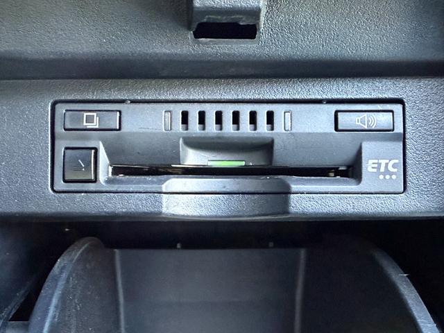 ヴェルファイアハイブリッド Z ゴールデンアイズ サンルーフ ドライブレコーダー ETC 電動リアゲート 4WD(28枚目)