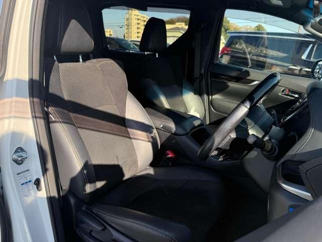 ヴェルファイア ２．５Ｚ　Ａエディション　ゴールデンアイズ　ＥＴＣ　ナビ　ＴＶ　クリアランスソナー　オートクルーズコントロール　レーンアシスト　ＬＥＤヘッドランプ　サンルーフ　電動リアゲート　スマートキー　アイドリングストップ　電動格納ミラー　後席モニター（22枚目）