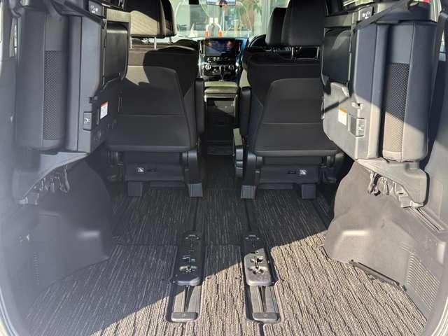 ヴェルファイア ２．５Ｚ　Ａエディション　ゴールデンアイズ　ＥＴＣ　ナビ　ＴＶ　クリアランスソナー　オートクルーズコントロール　レーンアシスト　ＬＥＤヘッドランプ　サンルーフ　電動リアゲート　スマートキー　アイドリングストップ　電動格納ミラー　後席モニター（34枚目）