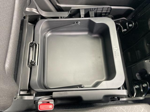 ワゴンＲ ＦＸ　４型　オーディオレス　スポーツ！読書！食欲！秋ダァー！　デュアルカメラブレーキサポート　後退時ブレーキサポート　誤発進抑制機能　後方誤発進抑制機能　クリアランスソナー　純正オーディオ　ハロゲンヘッドライト　オートライト　オートマチックハイビーム　新車保証（35枚目）