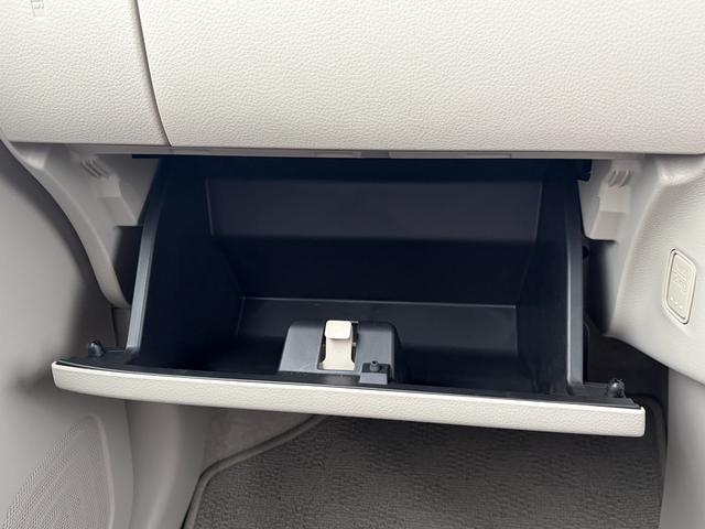 アルトラパンLC LC X 5型 全方PKG JAF!JAF!JAFダァーッ! オーディオレス デュアルカメラブレーキサポート 全方位カメラパッケージ ナノイーX 衝突被害軽減ブレーキ オートライト プッシュスタート シートヒーター オートエアコン アイドリングストップ(68枚目)