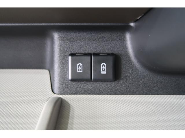 スペーシア HYBRID X 純正ナビ装着車 JAF!JAF!ダァー! 純正9インチナビ 全方位カメラ 後席両側電動スライドドア デュアルセンサーブレーキサポートII オートライト プッシュスタート シートヒーター オートエアコン 禁煙車 スズキセーフティーサポート(9枚目)