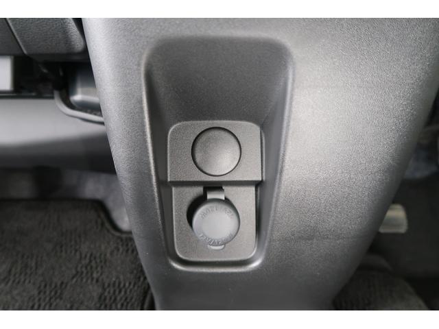 スペーシア HYBRID X 純正ナビ装着車 JAF!JAF!ダァー! 純正9インチナビ 全方位カメラ 後席両側電動スライドドア デュアルセンサーブレーキサポートII オートライト プッシュスタート シートヒーター オートエアコン 禁煙車 スズキセーフティーサポート(14枚目)