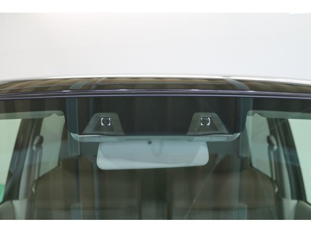 アルトラパンＬＣ ＬＣ　Ｘ　５型　ヒョウ災　フライングサンタクロースダァーッ！　雹災車　オーディオレス　デュアルカメラブレーキサポート　アイドリングストップ　オートライト　プッシュスタート　シートヒーター　オートエアコン　スズキセーフティーサポート　衝突被害軽減システム（9枚目）