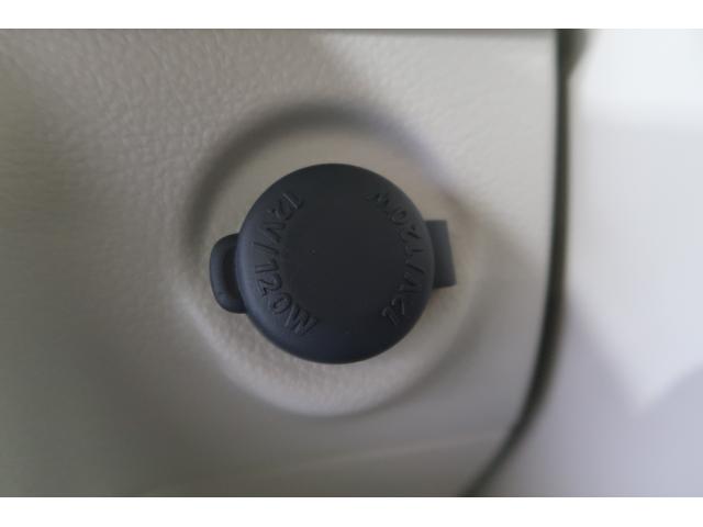 アルトラパンＬＣ ＬＣ　Ｘ　５型　ヒョウ災　フライングサンタクロースダァーッ！　雹災車　オーディオレス　デュアルカメラブレーキサポート　アイドリングストップ　オートライト　プッシュスタート　シートヒーター　オートエアコン　スズキセーフティーサポート　衝突被害軽減システム（29枚目）