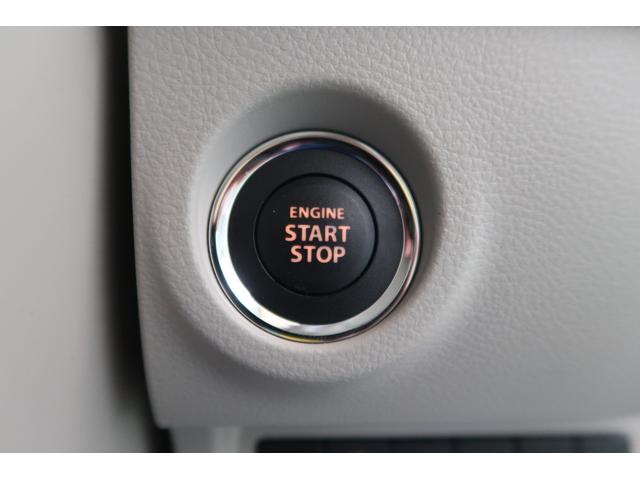 アルトラパンＬＣ ＬＣ　Ｘ　５型　ヒョウ災　フライングサンタクロースダァーッ！　雹災車　オーディオレス　デュアルカメラブレーキサポート　アイドリングストップ　オートライト　プッシュスタート　シートヒーター　オートエアコン　スズキセーフティーサポート　衝突被害軽減システム（65枚目）