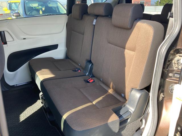 シエンタ G フライングサンタクロースダァーッ! 衝突被害軽減ブレーキ ビルトインタイプETC車載器 SDナビ ステアリングオーディオスイッチ バックカメラ Bluetooth接続 LEDヘッドライト 両側電動スライドドア 7人乗 車検整備2年付(13枚目)