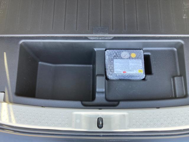 シエンタ G フライングサンタクロースダァーッ! 衝突被害軽減ブレーキ ビルトインタイプETC車載器 SDナビ ステアリングオーディオスイッチ バックカメラ Bluetooth接続 LEDヘッドライト 両側電動スライドドア 7人乗 車検整備2年付(32枚目)