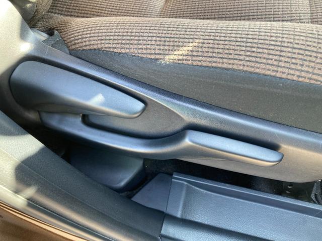 シエンタ G フライングサンタクロースダァーッ! 衝突被害軽減ブレーキ ビルトインタイプETC車載器 SDナビ ステアリングオーディオスイッチ バックカメラ Bluetooth接続 LEDヘッドライト 両側電動スライドドア 7人乗 車検整備2年付(59枚目)