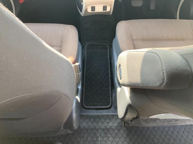 シエンタ G フライングサンタクロースダァーッ! 衝突被害軽減ブレーキ ビルトインタイプETC車載器 SDナビ ステアリングオーディオスイッチ バックカメラ Bluetooth接続 LEDヘッドライト 両側電動スライドドア 7人乗 車検整備2年付(60枚目)