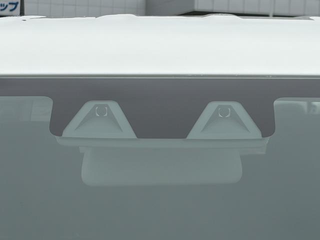 ワゴンRカスタムZ カスタムZ HYBRID ZX 4型 霜月ダァーッ! 2WD オーディオレス デュアルカメラブレーキサポート オートライト プッシュスタート シートヒーター シートヒーター 禁煙車 スズキセーフティーサポート 衝突被害軽減システム アイドリングストップ(13枚目)