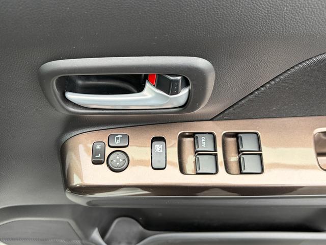 ワゴンRカスタムZ カスタムZ HYBRID ZX 4型 霜月ダァーッ! 2WD オーディオレス デュアルカメラブレーキサポート オートライト プッシュスタート シートヒーター シートヒーター 禁煙車 スズキセーフティーサポート 衝突被害軽減システム アイドリングストップ(17枚目)