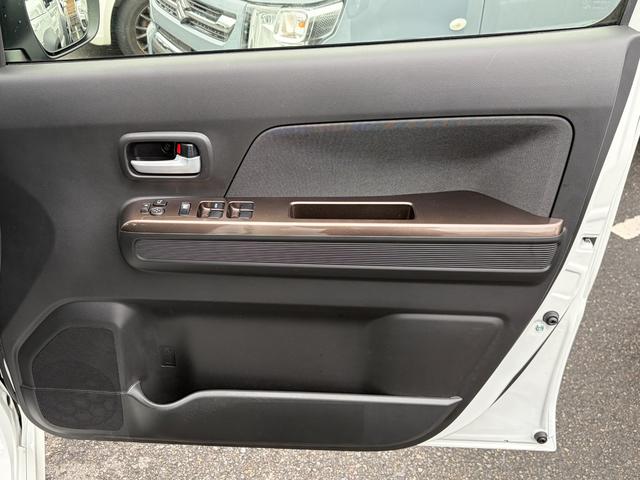 ワゴンRカスタムZ カスタムZ HYBRID ZX 4型 霜月ダァーッ! 2WD オーディオレス デュアルカメラブレーキサポート オートライト プッシュスタート シートヒーター シートヒーター 禁煙車 スズキセーフティーサポート 衝突被害軽減システム アイドリングストップ(26枚目)