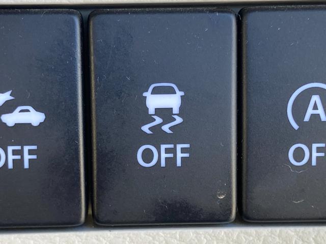 アルトラパン Ｘ　Ｆｌｙｉｎｇ　ＣＨＲＩＳＴＭＡＳダァーッ！　デュアルセンサーブレーキサポート　誤発進抑制機能　７インチワイドメモリーナビ　Ｂｌｕｅｔｏｏｔｈ接続　バックカメラ　ビルトインタイプＥＴＣ車載器　ドライブレコーダー　禁煙車　ディスチャージヘッドライト（47枚目）