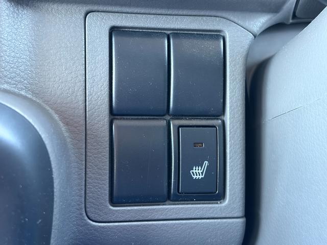 エブリイ ＰＣ　６型　パートタイム４ＷＤ　２０２６初売り特選ダァーッ！　パートタイム４ＷＤ　オーディオレス　デュアルカメラブレーキサポート　オートライト　スライドドア　キーレスエントリー　シートヒーター　マニュアルエアコン　アイドリングストップ　横滑り防止機能　元社用車（59枚目）