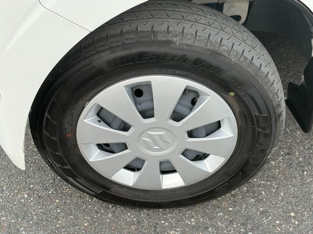 エブリイ ＪＯＩＮ　６型　オーディオレス　Ｆｌｙｉｎｇ　Ｘｍａｓダァ！　電子制御式４ＷＤ　オーディオレス　デュアルカメラブレーキサポート　オートライト　スライドドア　プッシュスタート　マニュアルエアコン　禁煙車　スズキセーフティーサポート　衝突被害軽減システム　元社用車（47枚目）