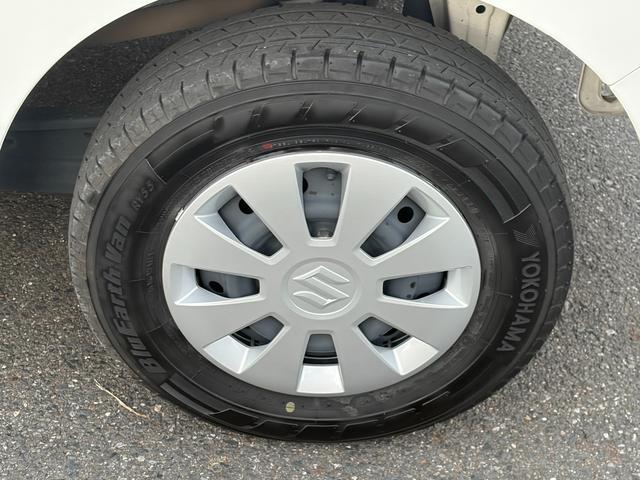 エブリイ ＪＯＩＮ　６型　オーディオレス　Ｆｌｙｉｎｇ　Ｘｍａｓダァ！　電子制御式４ＷＤ　オーディオレス　デュアルカメラブレーキサポート　オートライト　スライドドア　プッシュスタート　マニュアルエアコン　禁煙車　スズキセーフティーサポート　衝突被害軽減システム　元社用車（48枚目）