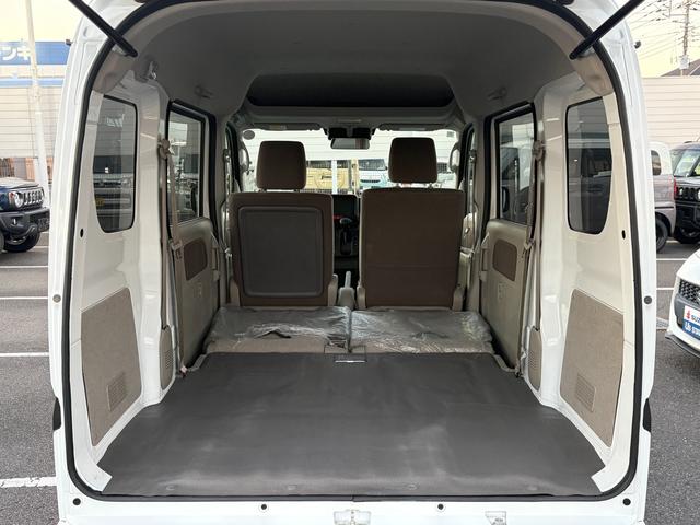 エブリイ ＪＯＩＮ　６型　オーディオレス　Ｆｌｙｉｎｇ　Ｘｍａｓダァ！　電子制御式４ＷＤ　オーディオレス　デュアルカメラブレーキサポート　オートライト　スライドドア　プッシュスタート　マニュアルエアコン　禁煙車　スズキセーフティーサポート　衝突被害軽減システム　元社用車（74枚目）