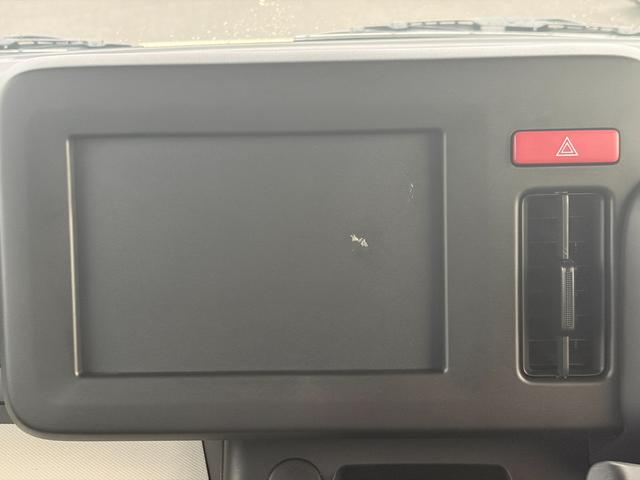 スペーシア ＨＹＢＲＩＤ　Ｇ　オーディオレス　２０２６初売特選ダァーッ！　２ＷＤ　オーディオレス　デュアルセンサーブレーキサポートＩＩ　オートライト　スライドドア　プッシュスタート　オートエアコン　禁煙車　スズキセーフティーサポート　アイドリングストップ　元社用車（3枚目）